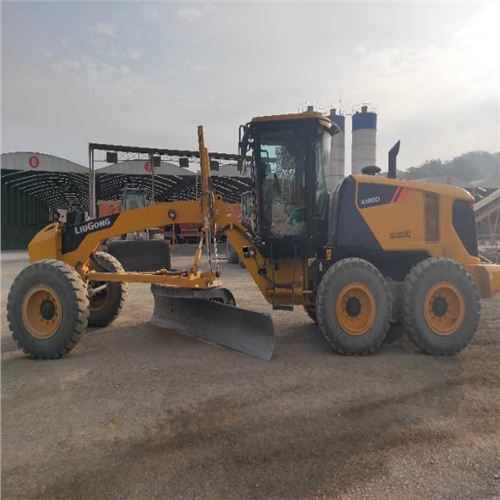 昊遠機械平地機在工程作業(yè)時的正確操作步驟究竟是怎樣的？看完秒懂！